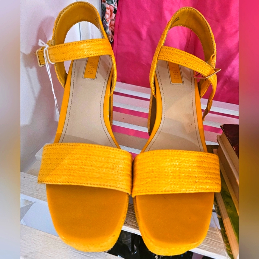 Forever 21 Yellow Sandal Heels